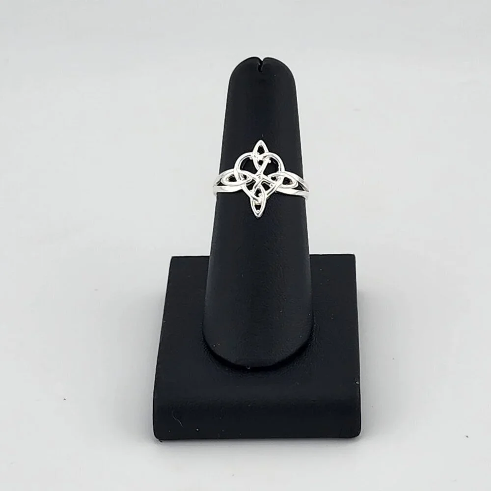 Enchanted Witch's Knot Ring – Solid 925 Silver | Pagan & Wiccan Gift